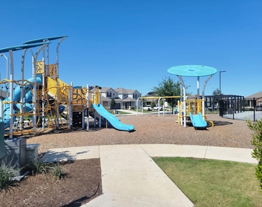 2212 Cliffbrake Way - Photo Thumbnail 14