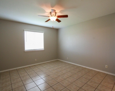 11712 Morning View Dr - Photo Thumbnail 15