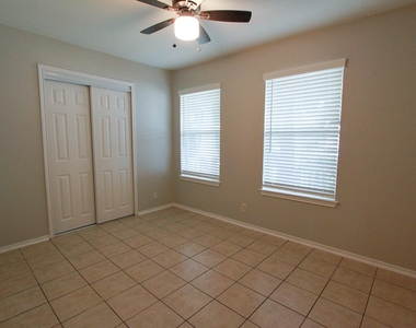 11712 Morning View Dr - Photo Thumbnail 21