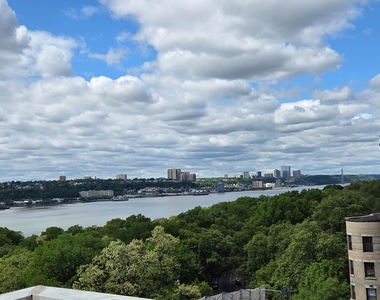 323 West 96th Street - Photo Thumbnail 9