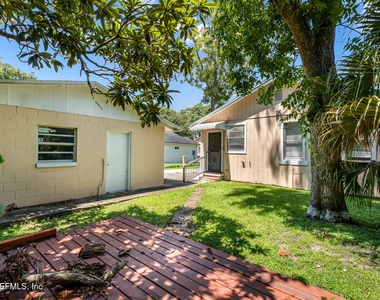 1018 W 23rd Street - Photo Thumbnail 18
