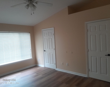 8230 N Dames Point Crossing Boulevard N - Photo Thumbnail 27