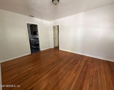 2052 W 17th Street - Photo Thumbnail 6
