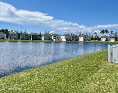 14750 Cashew Avenue - Photo Thumbnail 28