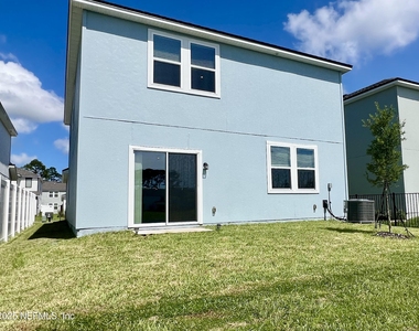 14750 Cashew Avenue - Photo Thumbnail 27