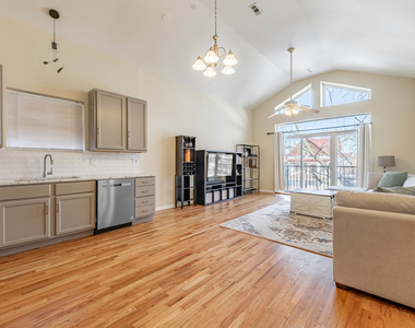 5933 W Huron Street - Photo Thumbnail 1