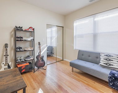 5933 W Huron Street - Photo Thumbnail 15