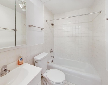 201 E Chestnut Street - Photo Thumbnail 15
