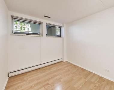 201 E Chestnut Street - Photo Thumbnail 13
