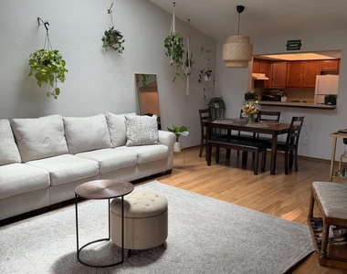 2368 Bitternut Way - Photo Thumbnail 2