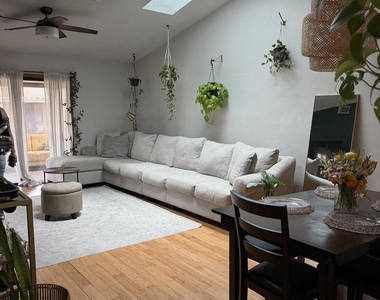 2368 Bitternut Way - Photo Thumbnail 1