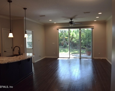 247 Amistad Drive - Photo Thumbnail 4