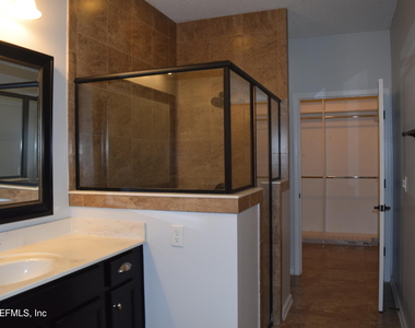247 Amistad Drive - Photo Thumbnail 9
