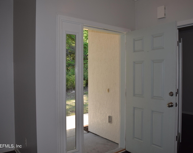 247 Amistad Drive - Photo Thumbnail 3