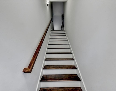 1159 Laurel Valley Court - Photo Thumbnail 4