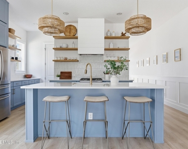 142 Seabrook Drive - Photo Thumbnail 10