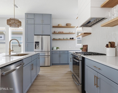 142 Seabrook Drive - Photo Thumbnail 21