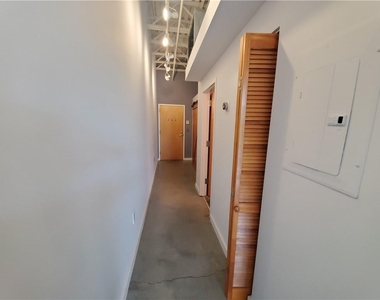 5200 Peachtree Street - Photo Thumbnail 13