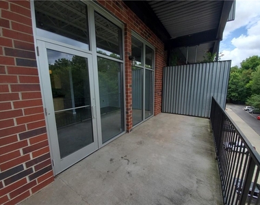 5200 Peachtree Street - Photo Thumbnail 19