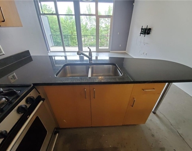 5200 Peachtree Street - Photo Thumbnail 14