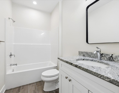 925 Partridge Circle - Photo Thumbnail 8