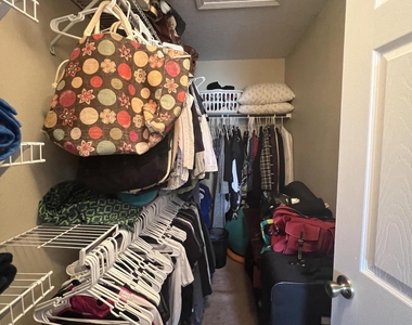 2200 Marsh Hawk Lane - Photo Thumbnail 8