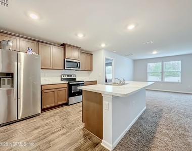 75346 Bridgewater Drive - Photo Thumbnail 2