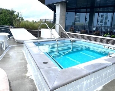 788 W Marietta Street Nw - Photo Thumbnail 22
