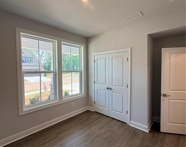 146 Willowfern Lane - Photo Thumbnail 9