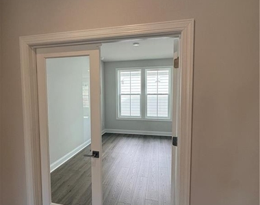 146 Willowfern Lane - Photo Thumbnail 14