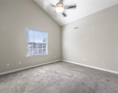 1107 Sandy Lane Drive - Photo Thumbnail 18