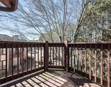 1107 Sandy Lane Drive - Photo Thumbnail 28