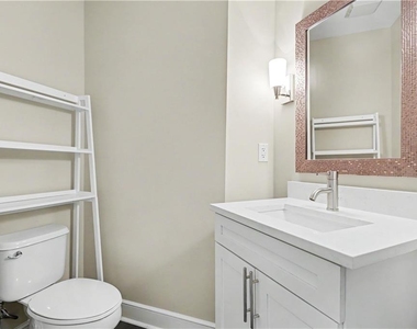 222 12th Street Ne - Photo Thumbnail 11