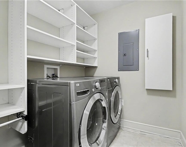 222 12th Street Ne - Photo Thumbnail 21