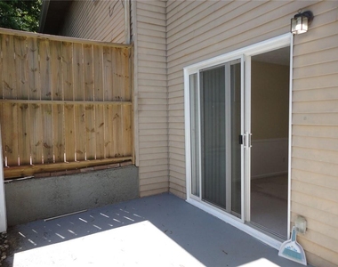 403 Northdale Court - Photo Thumbnail 5