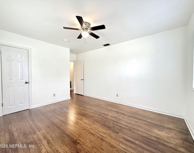 5632 Oliver Street - Photo Thumbnail 15