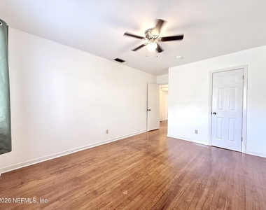 5632 Oliver Street - Photo Thumbnail 17