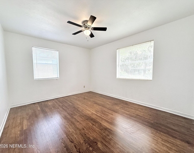 5632 Oliver Street - Photo Thumbnail 14