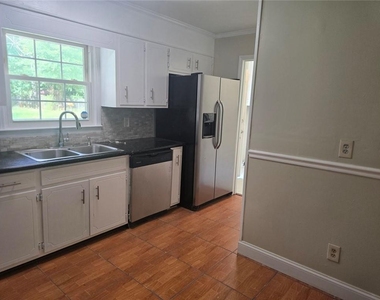 5734 Lanny Lane - Photo Thumbnail 22