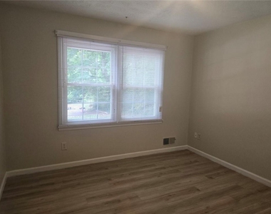 5734 Lanny Lane - Photo Thumbnail 17