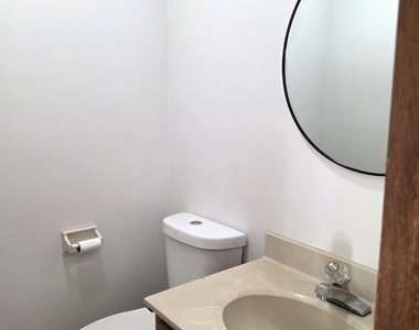 1234 N Lyle Avenue - Photo Thumbnail 8