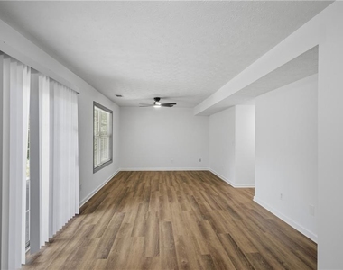 3989 Courtlin Cove Nw - Photo Thumbnail 19