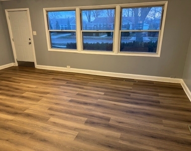 7100 Wilson Terrace - Photo Thumbnail 3