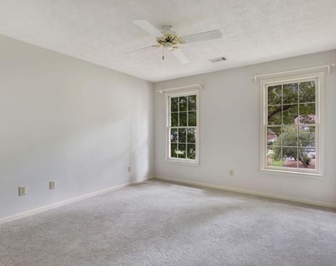 2853 Northbrook Drive - Photo Thumbnail 19