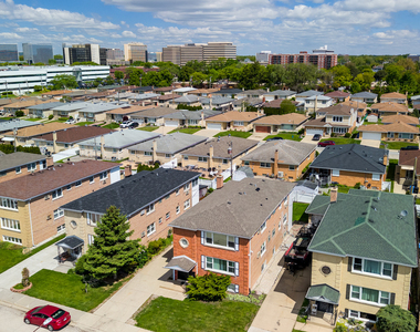 8312 W Summerdale Avenue - Photo Thumbnail 18