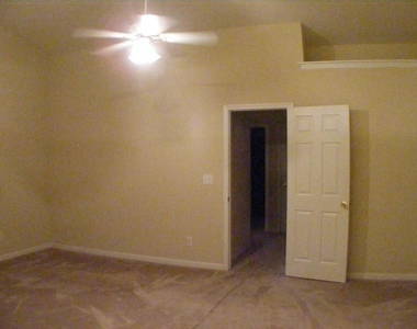 2472 Merrion Park Court - Photo Thumbnail 19