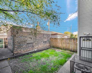 6424 S Ingleside Avenue - Photo Thumbnail 14