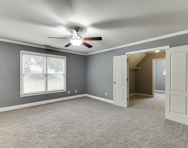 940 Chateau Forest Road - Photo Thumbnail 50