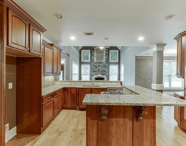 940 Chateau Forest Road - Photo Thumbnail 24