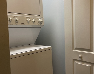 479 Eisenhower Street - Photo Thumbnail 18